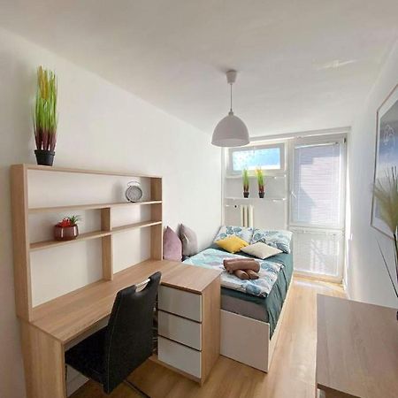 Bright Room №3 Grzybowska 9 Warsaw Ngoại thất bức ảnh